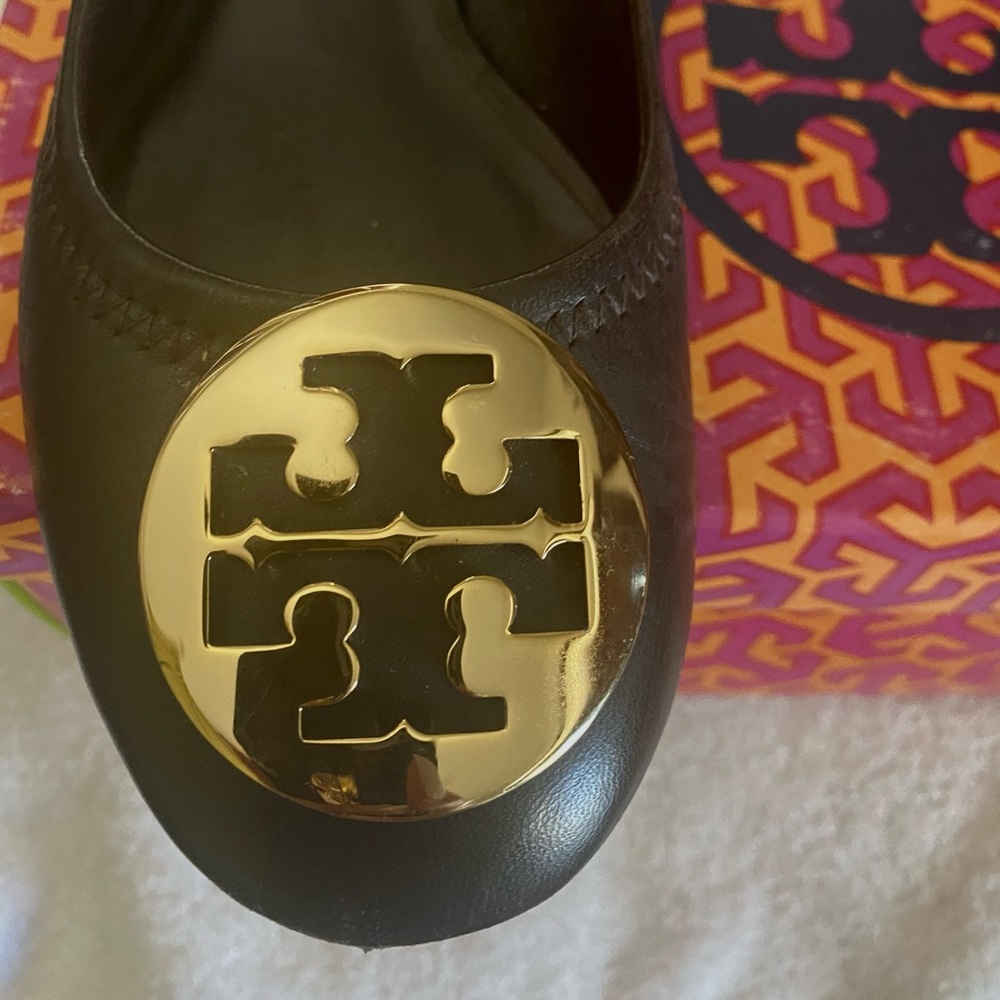 Tory Burch Coconut Gold 215 , Basic Amy Pump-Mest… - image 8